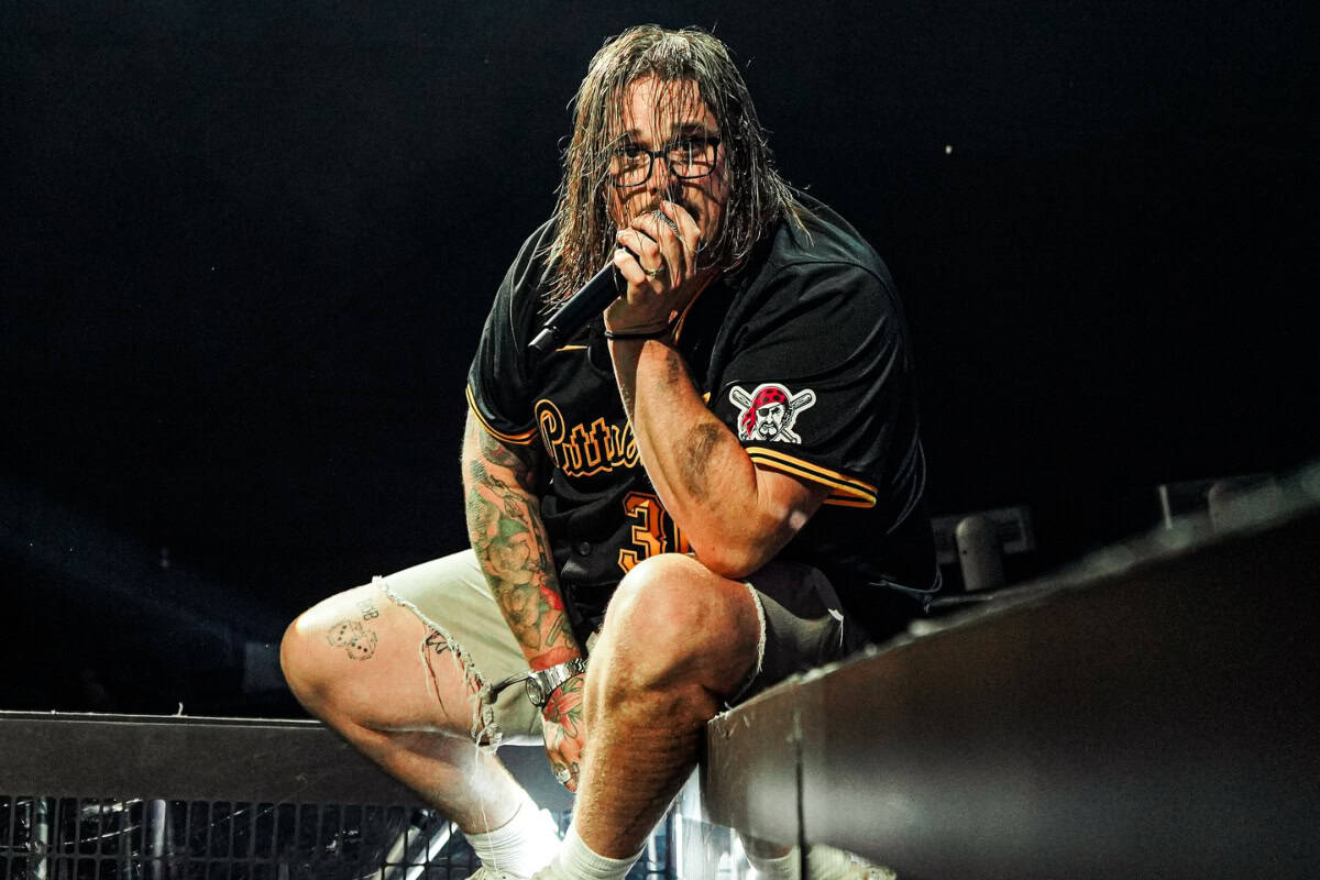HARDY leg and arm tattoos during a live performance