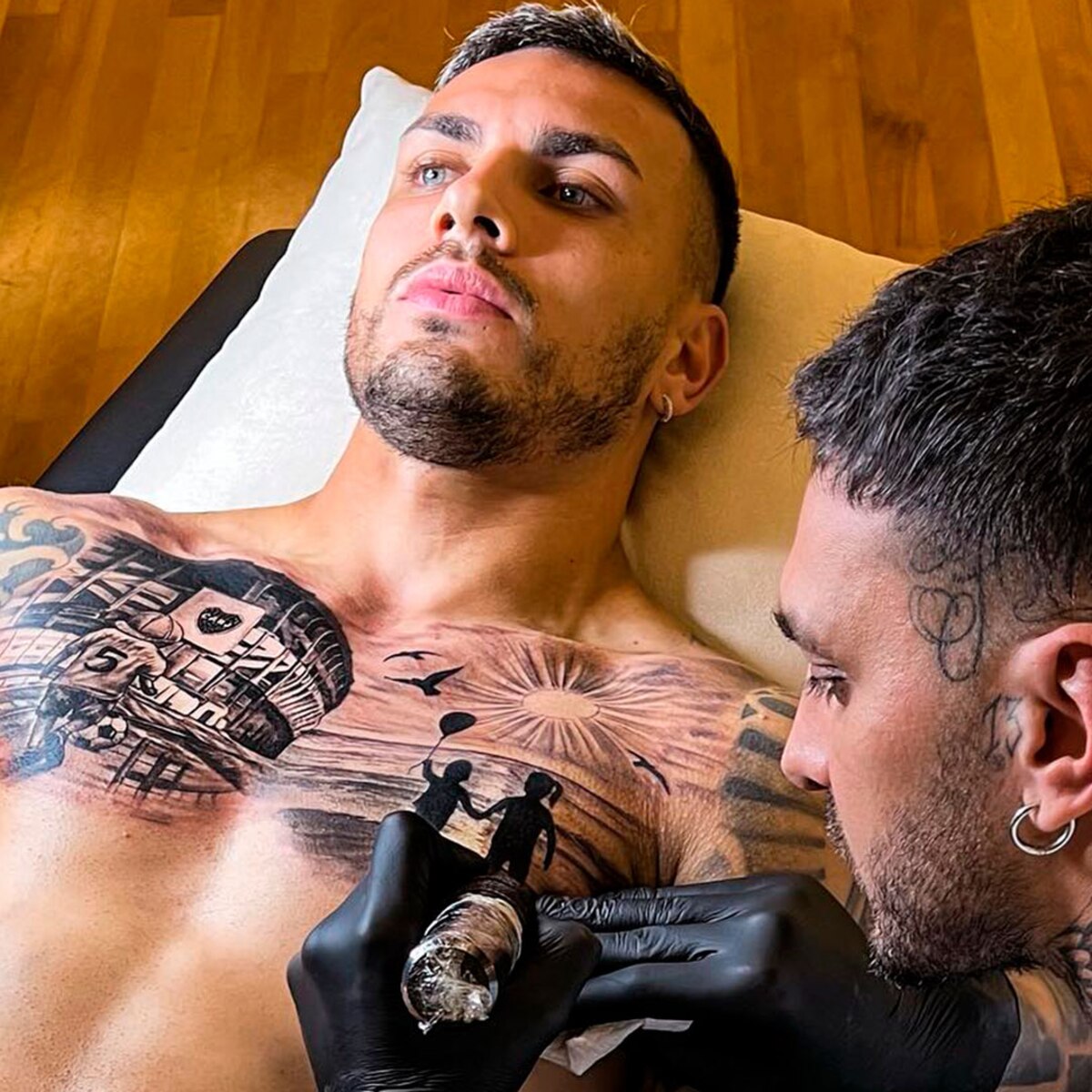 Leandro Paredes Bombonera chest tattoo session