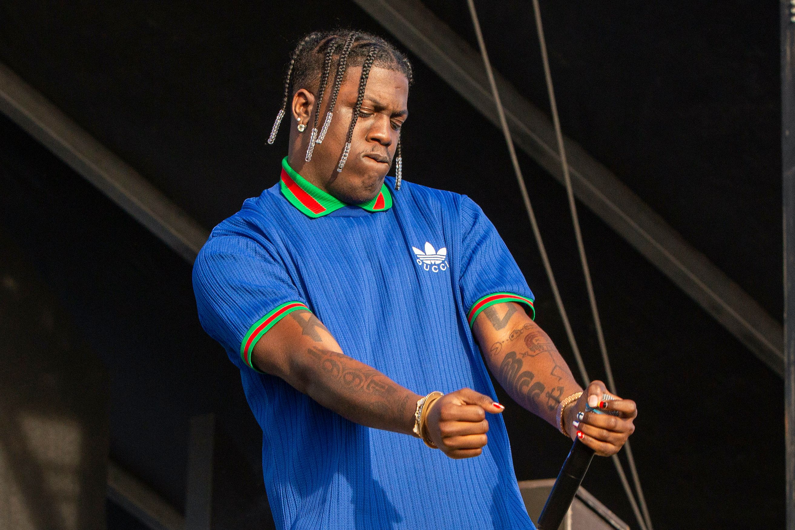 Lil Yachty live arm tattoos