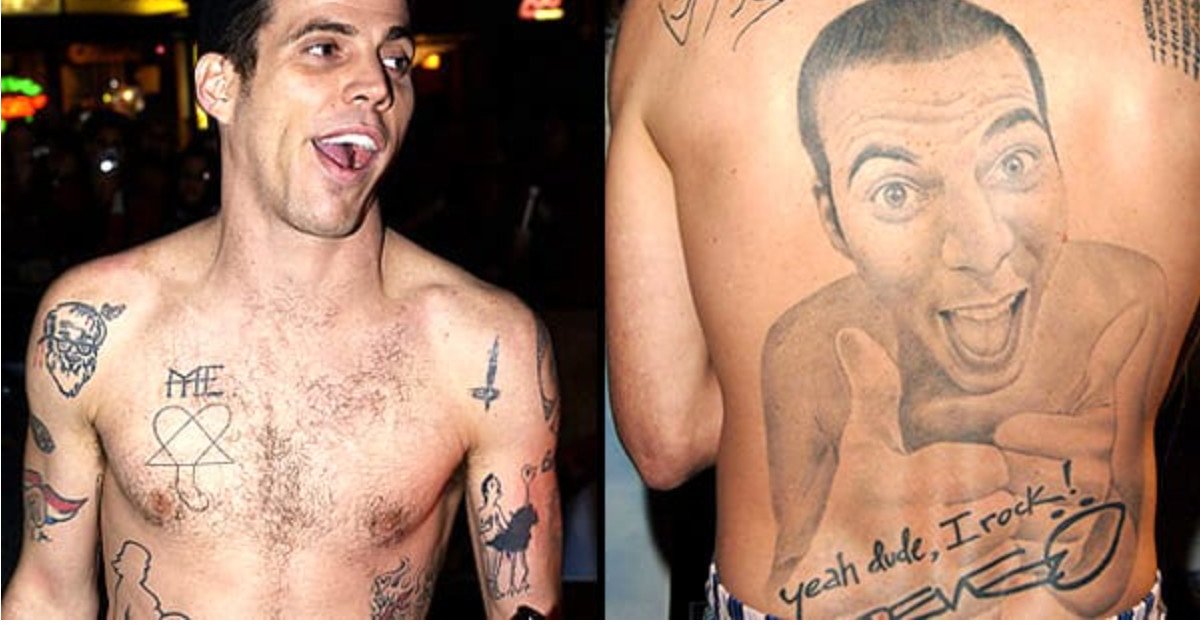 Steve-O showing his full-back self-portrait tattoo