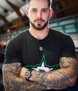 Tyler Seguin Keeps His Family Close in Ink