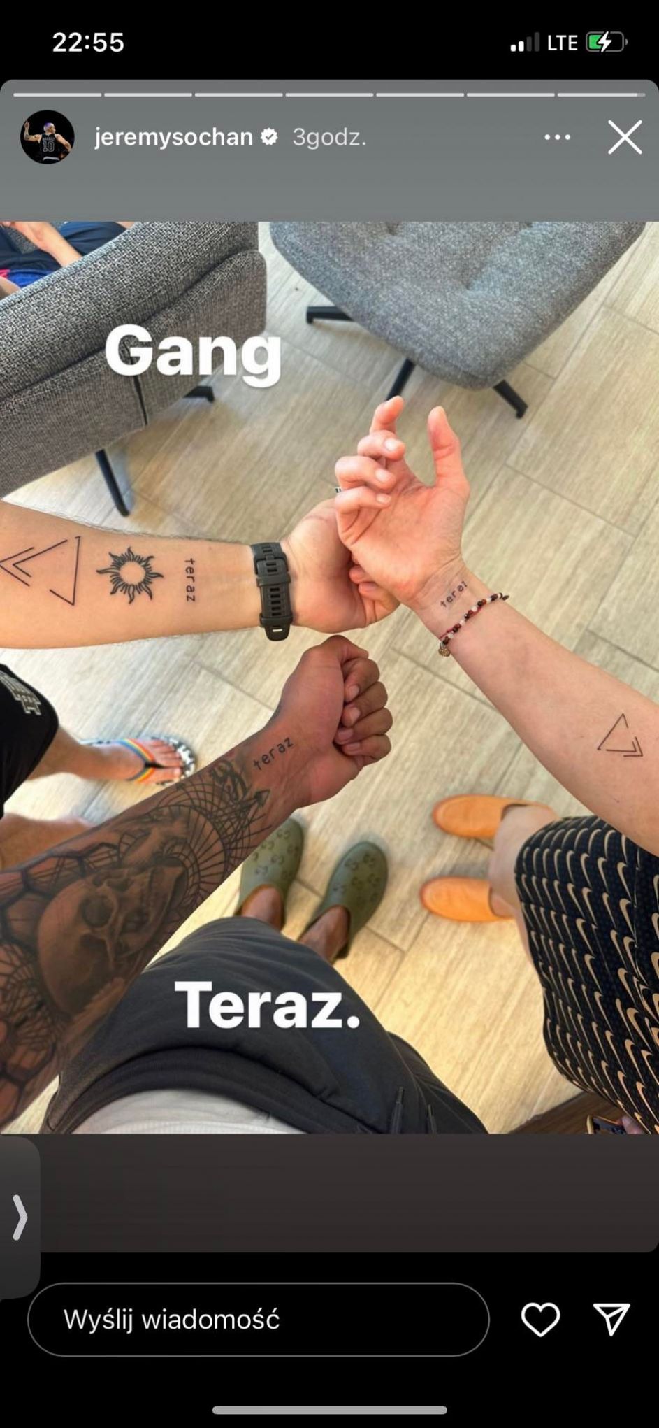 Jeremy Sochan tattoos: matching Polish teraz forearm lettering